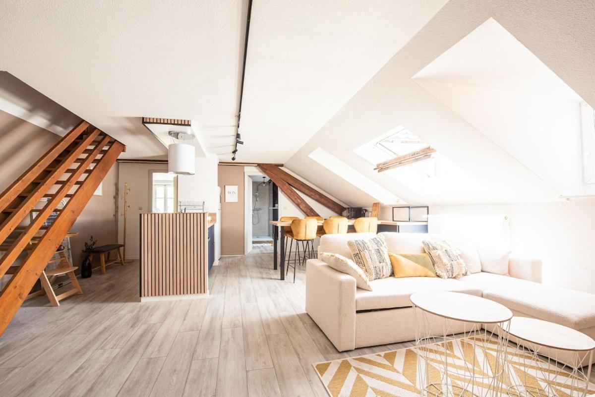 Les Coulisses - Duplex Au Centre - Parking Prive Appartement Colmar